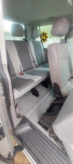Samochód osobowy VW T5.1 Caravelle
