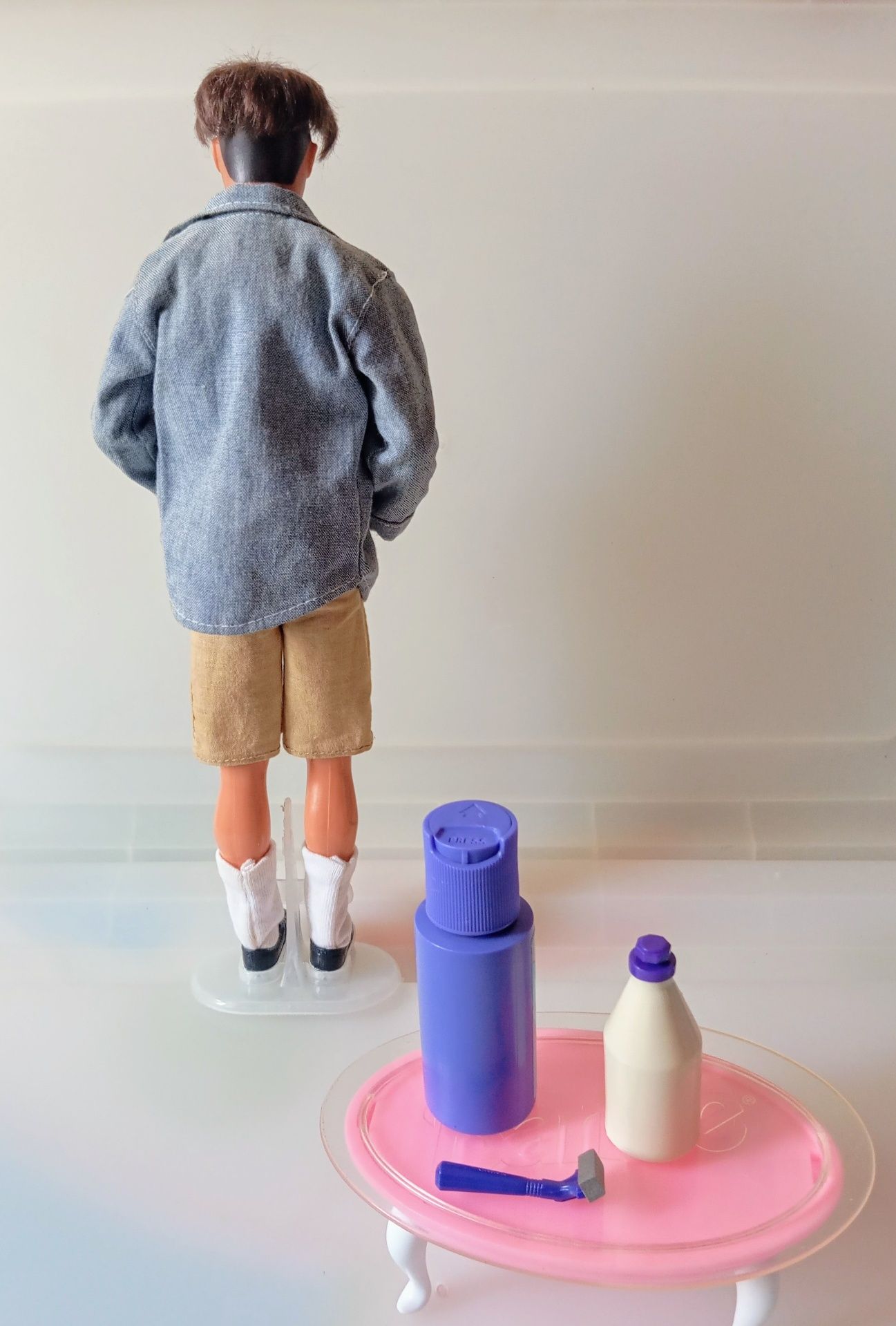 Barbie Ken Cool Shaving 1996.