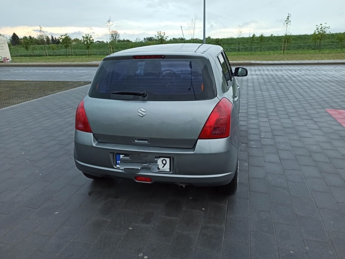 Suzuki Swift 1.3 benzyna+LPG