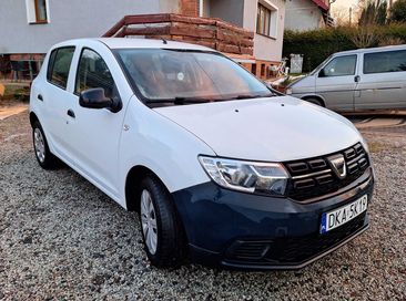 Dacia Sandero 1,0 benzyna 2017 rok Ważny przegląd i OC