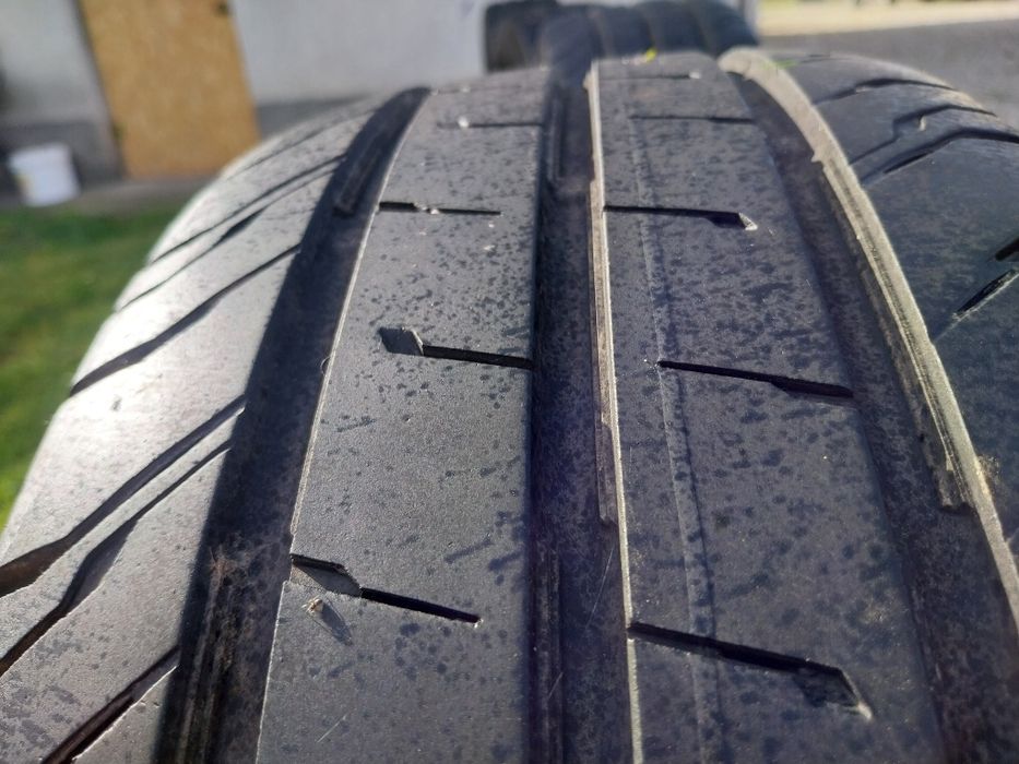 Opony 225/65/16C Continental 2024-roku