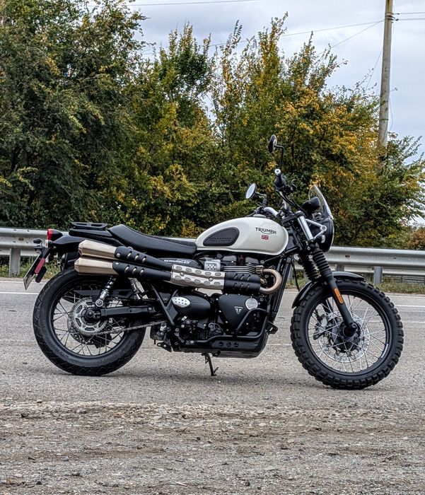 Триумф стрит скремблер.Triumph street scrambler