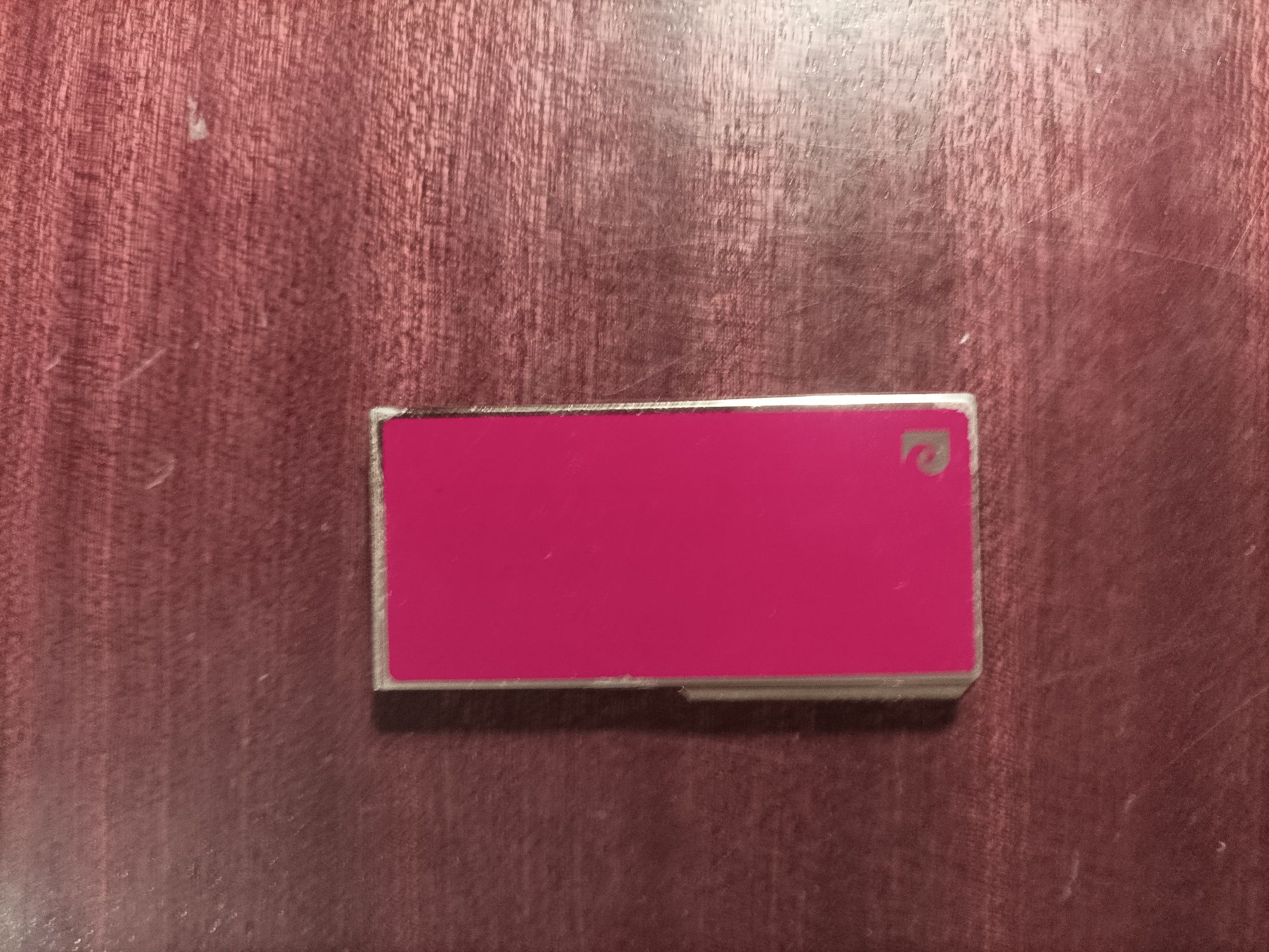 Três isqueiros coleção, St. Dupont, Cartier e Pierre Cardin