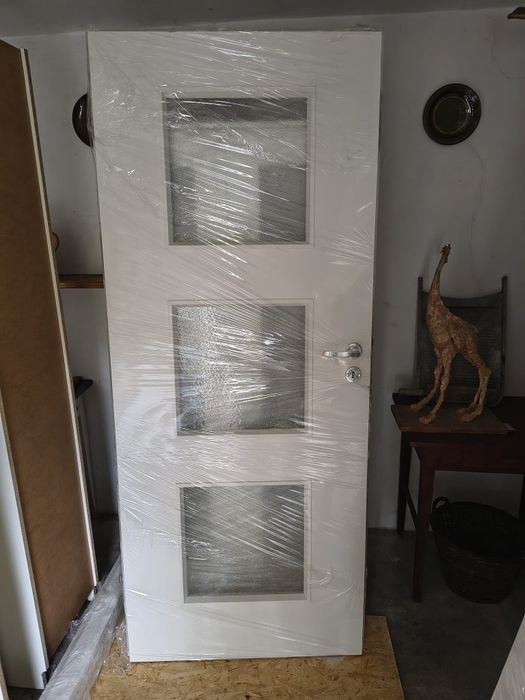 Drzwi białe wewnętrzne