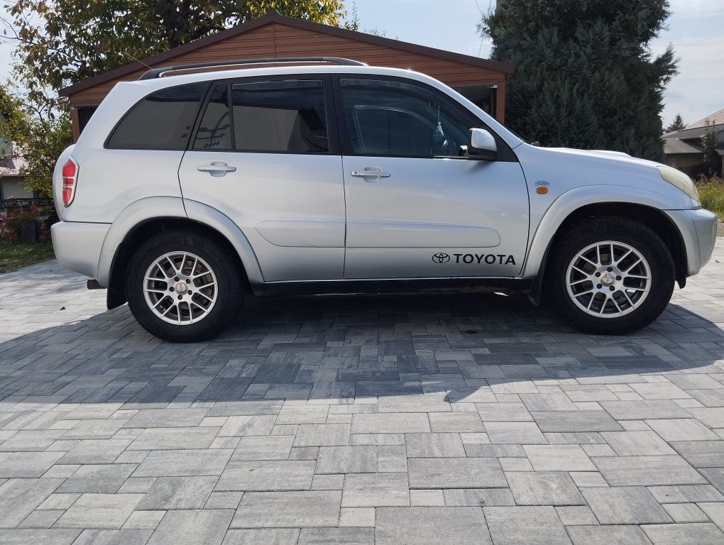 Toyota RAV-4 D4D