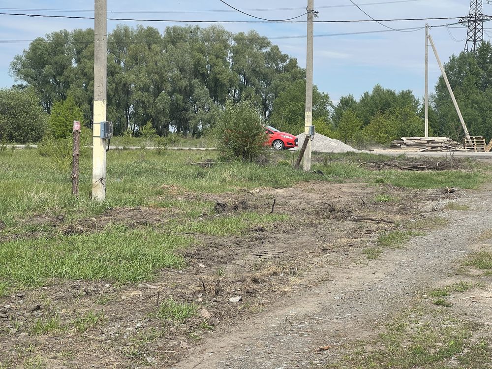 Прод зем 9сЗазимье рядом с озером село
