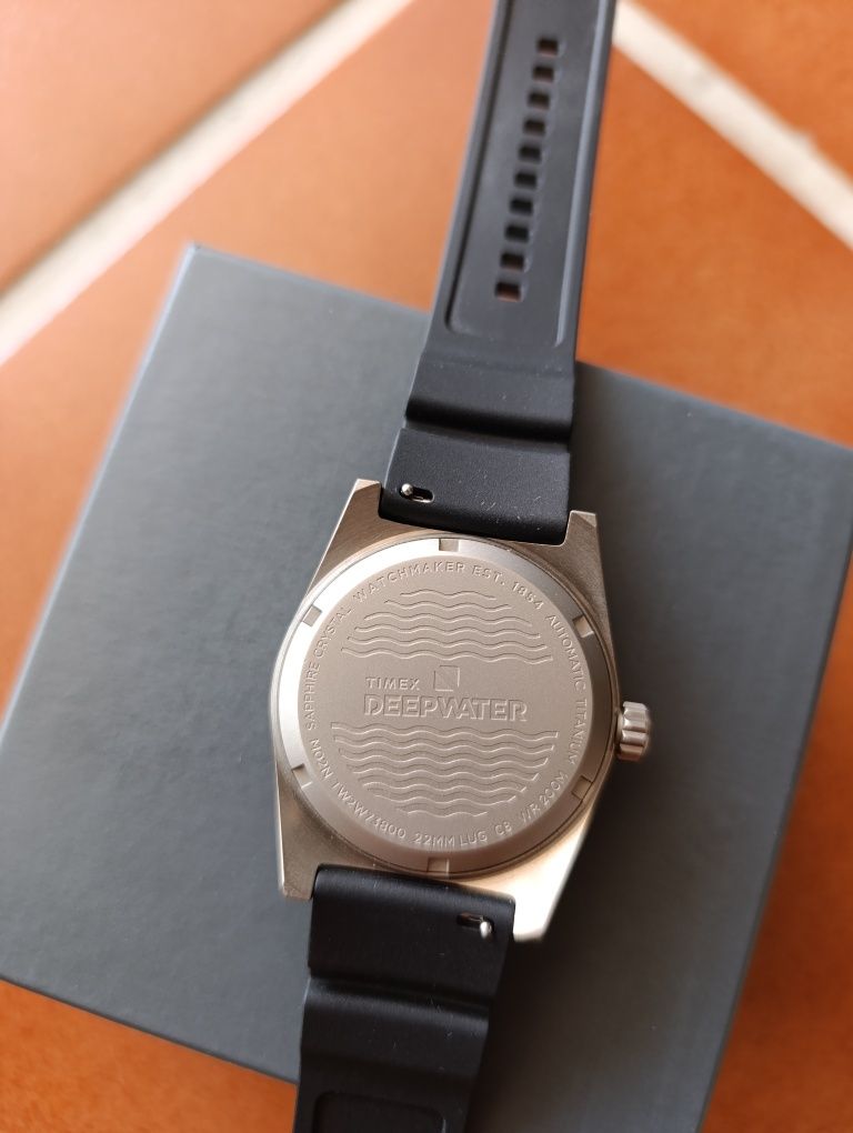Relógio Timex Deepwater em titanio