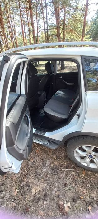 ПРОДАМ Ford Kuga 2.0 TDCi 2011 року