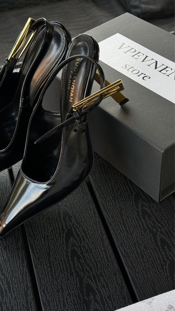 Туфлі чорні на каблуку класичні лодочки в стилі ysl