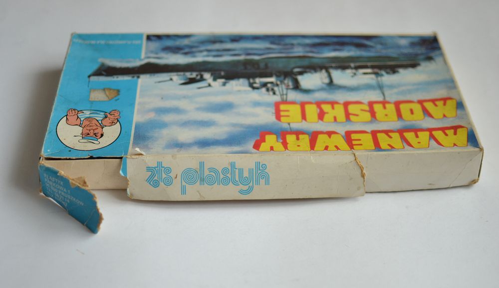 Gra planszowa Manewry morskie stara PRL