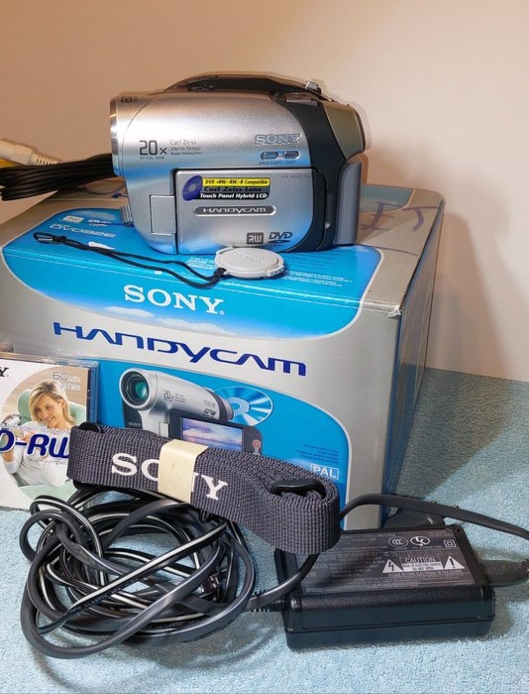 Sony DCR-DVD92E Handycam
