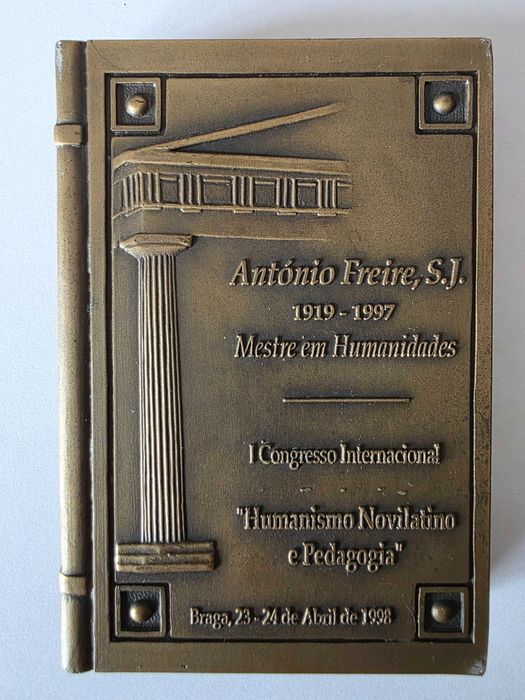 Medalha comemorativa  do Dr. António Freire