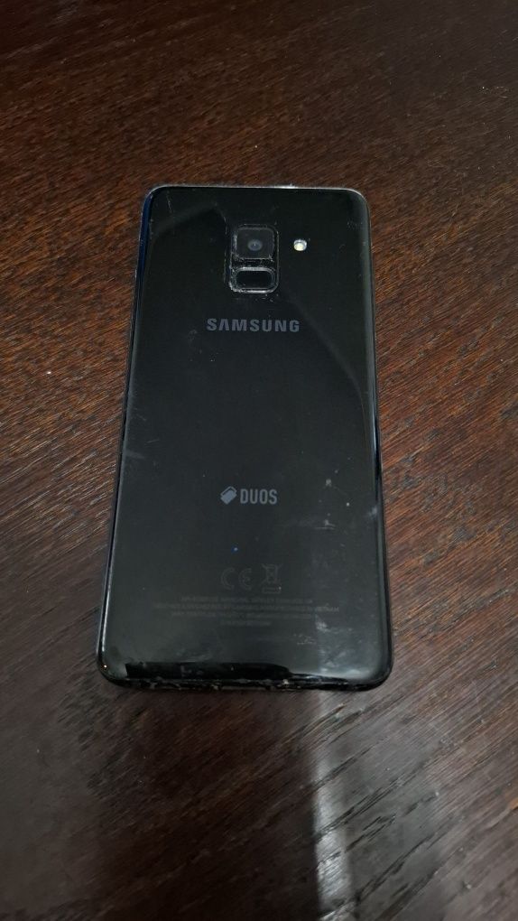 telefon samsung galaxy A8