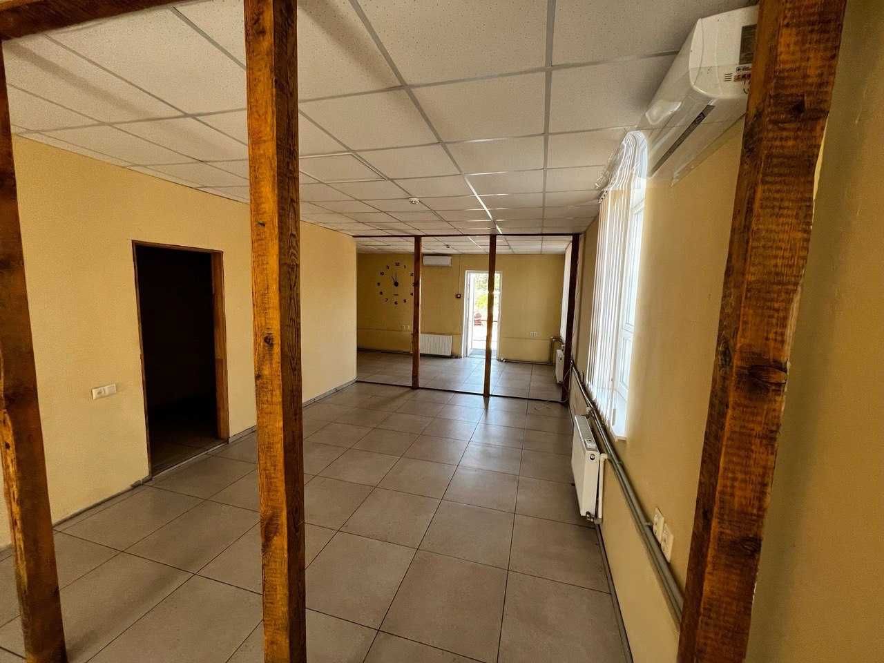 Оренда офісів в сучасному бізнес центрі