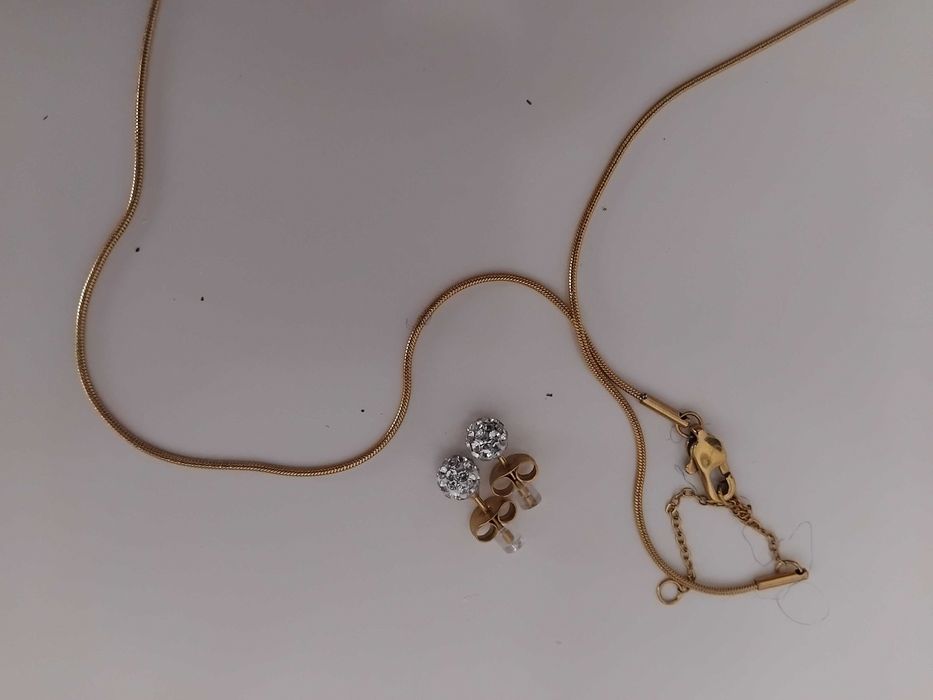 Conjunto de fio e brincos