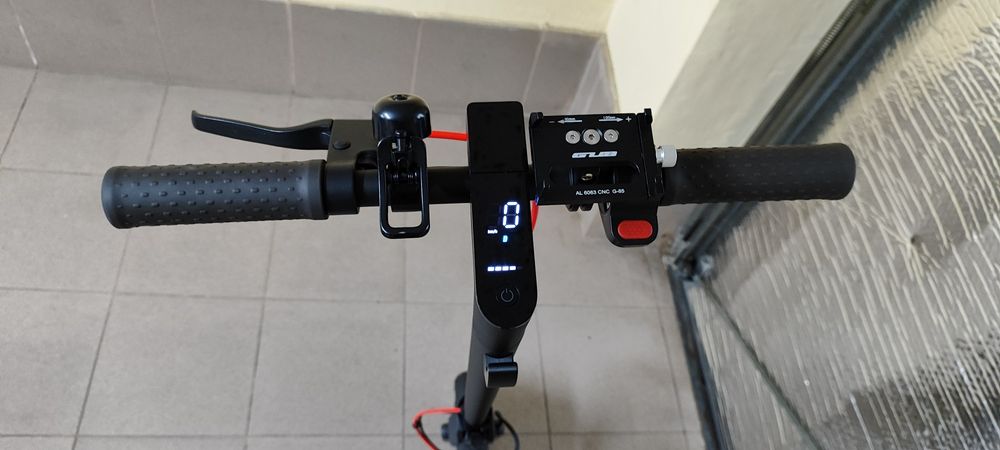 Sprzedam hulajnogę Xiaomi Mi Pro 2