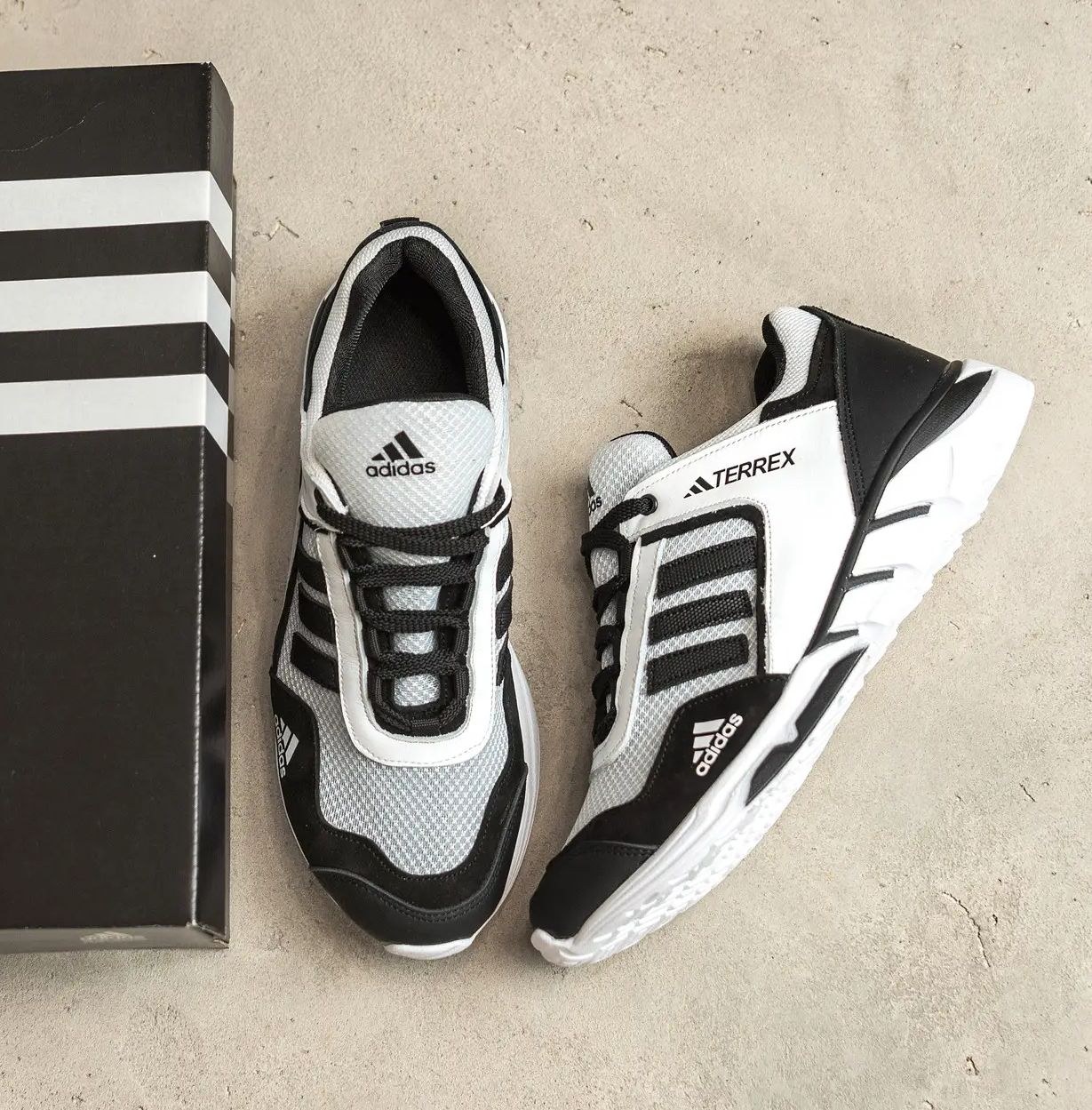 Летние кроссовки Adidas белые мужские адидас, сетка