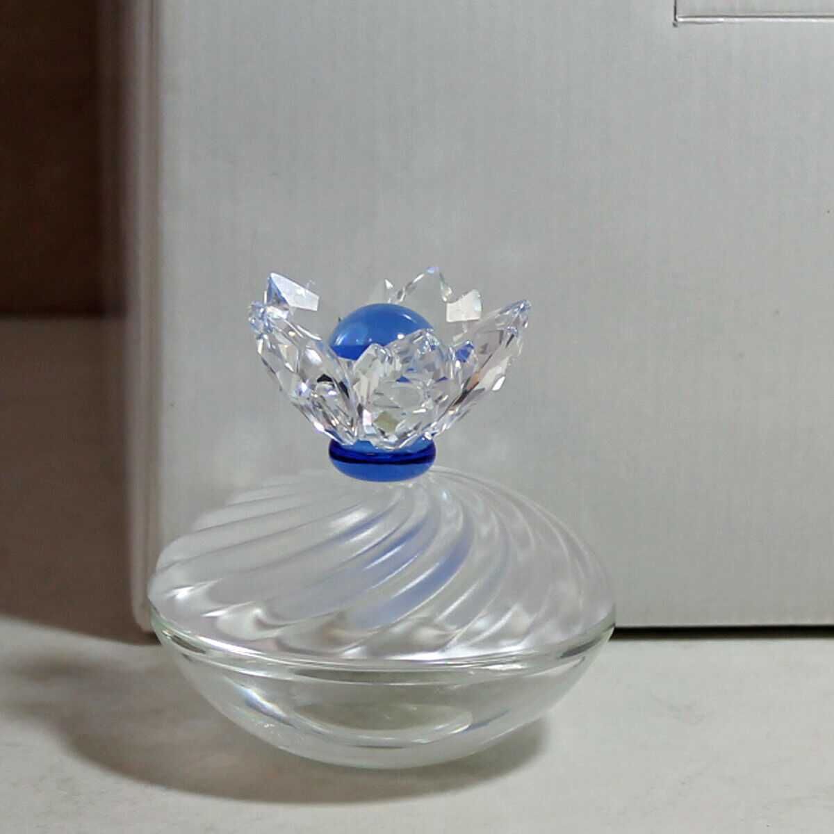 Três peças Swarovski - colecção Blue Flower