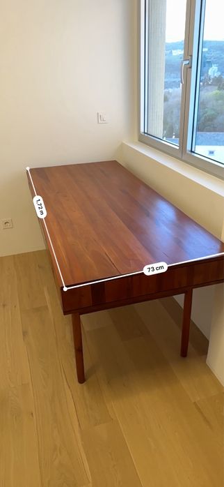 Secretária em madeira