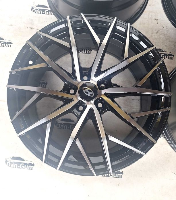 Felgi aluminiowe 5 x 114,3 R 18 Alufelgi oryginalne Seventy Hyundai