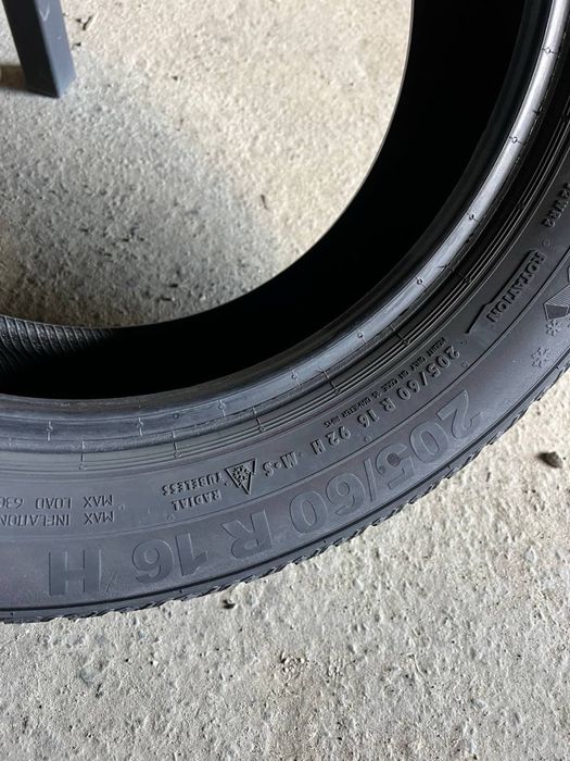 Шини 205/60 r16 Semperit Speed-Grip 5 2022р (317)