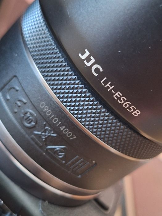 Canon RF 50 f1.8