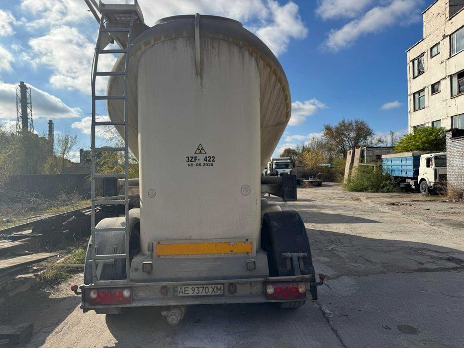 Полуприцеп - бочка цементовозная, цементовоз SPITZER АЦ, б/у