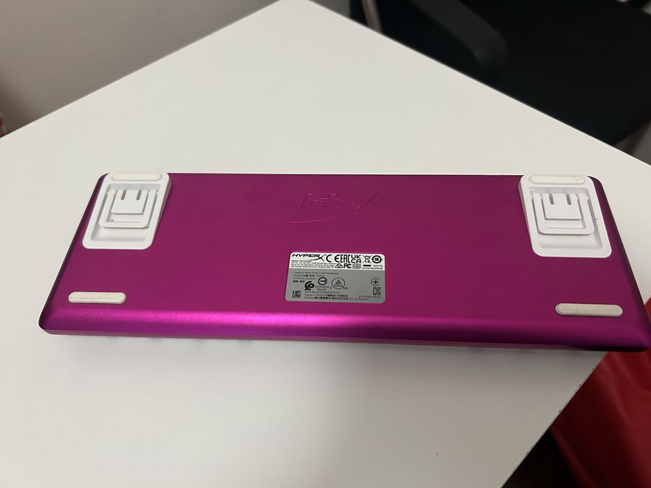 Teclado Mecânico HyperX Alloy Origins 60 Rosa — Como Novo!