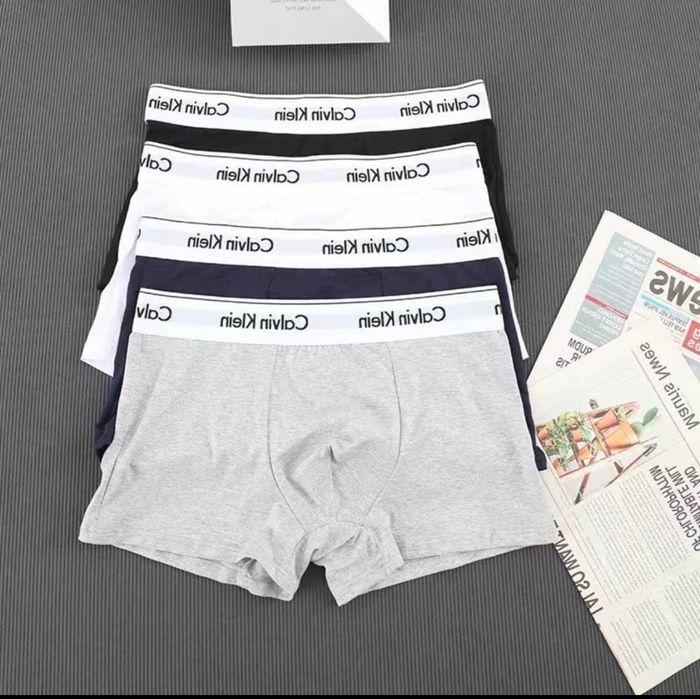 Calvin Klein Basic Boxer Shorts–3 sztuki bawełny: czarny, biały, szary