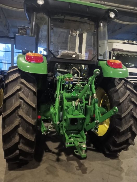 Трактор John Deere 6110B Новий Продаж