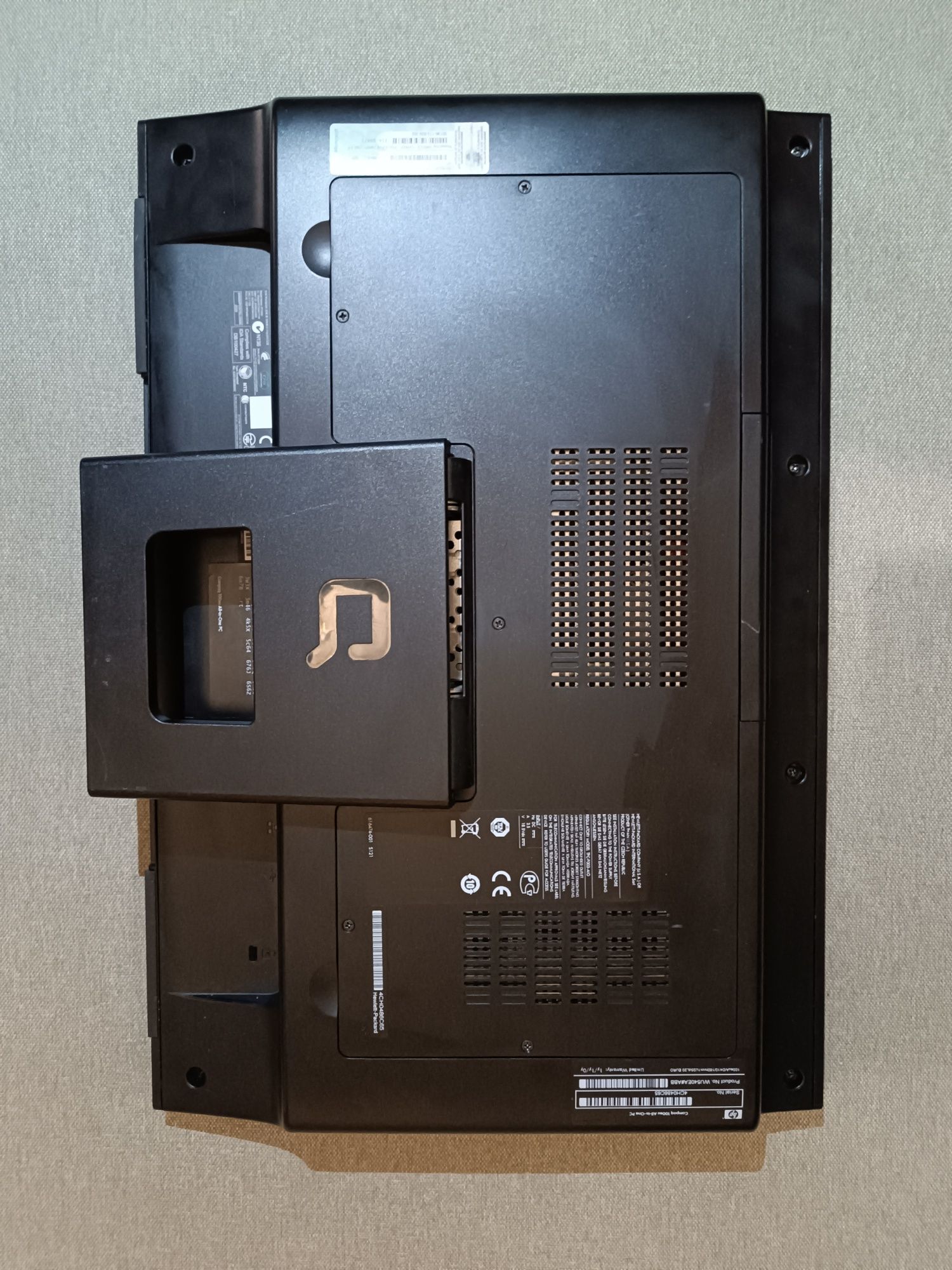 Моноблок 20" HP Compaq 100eu Intel Atom D410 1.6GHz DDR2 2Gb hdd 0Gb