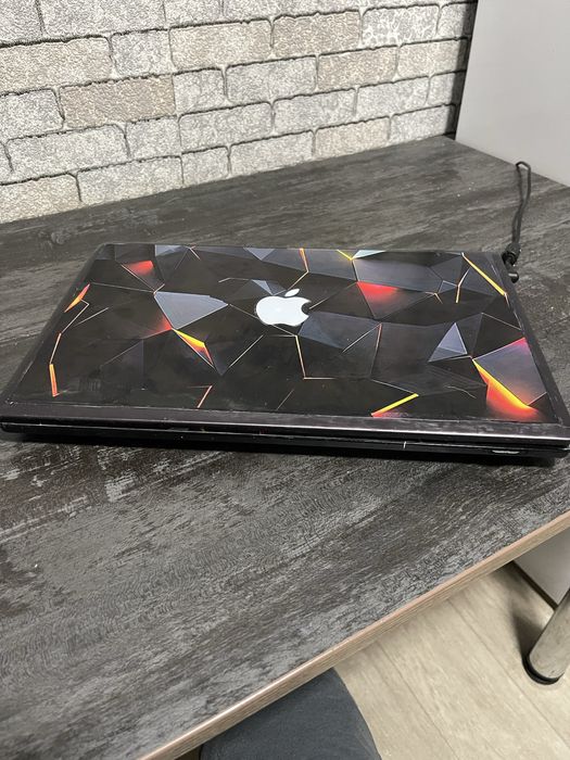 Lenovo z 580 i3 238 gb