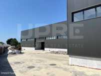 ARMAZÉM 675 m2 | ARRENDA | MAIA (Aeroporto)