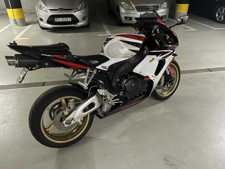 Honda CBR 1000RR SC57B HRC (nie r1,GSXR,zx10r)