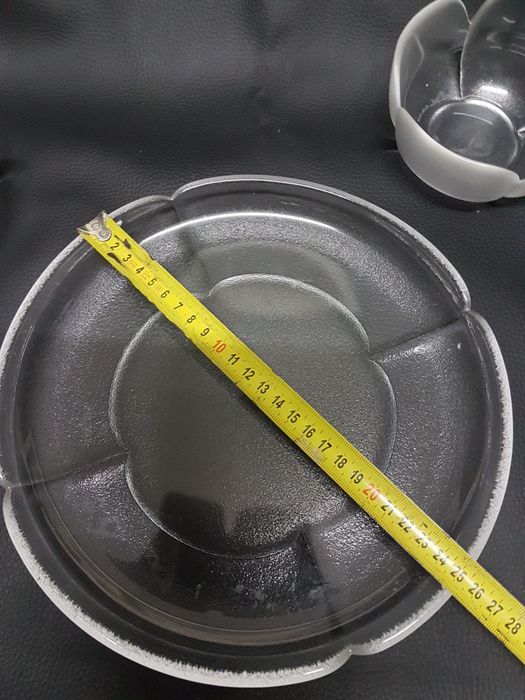 Szklane miseczki z talerzami Rosenthal