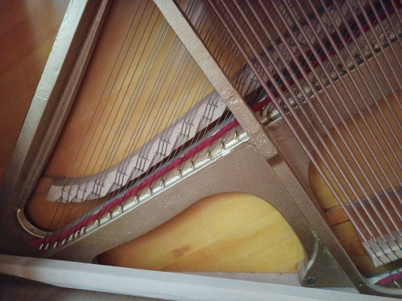 Pianino "Gaveau Paris"