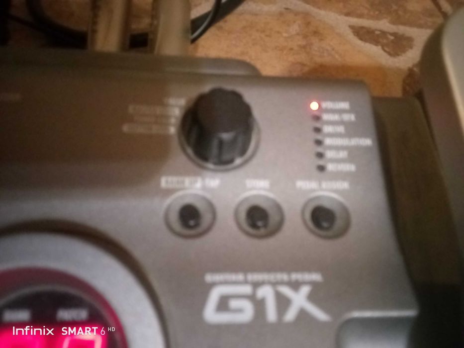 Pedał efekt gitarowy ZOOM G1X + zasilacz + kabel połączeniowy
