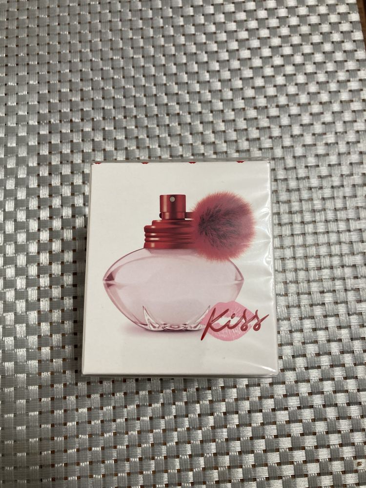 Shakira by Kiss 50 ml