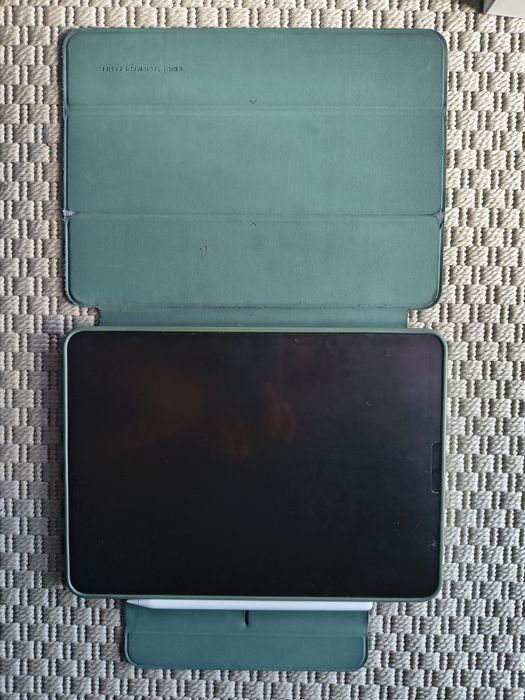 Ipad air 5 generacji 64gb wifi plus Apple pencil 2, etui i paperlike