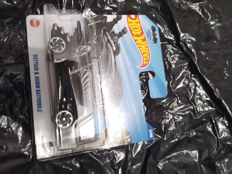 Auto hot wheels nowe