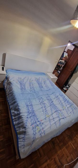 Mobilia diversa usada mas em bom estado