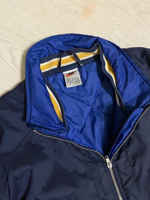 Вінтажна куртка Nike