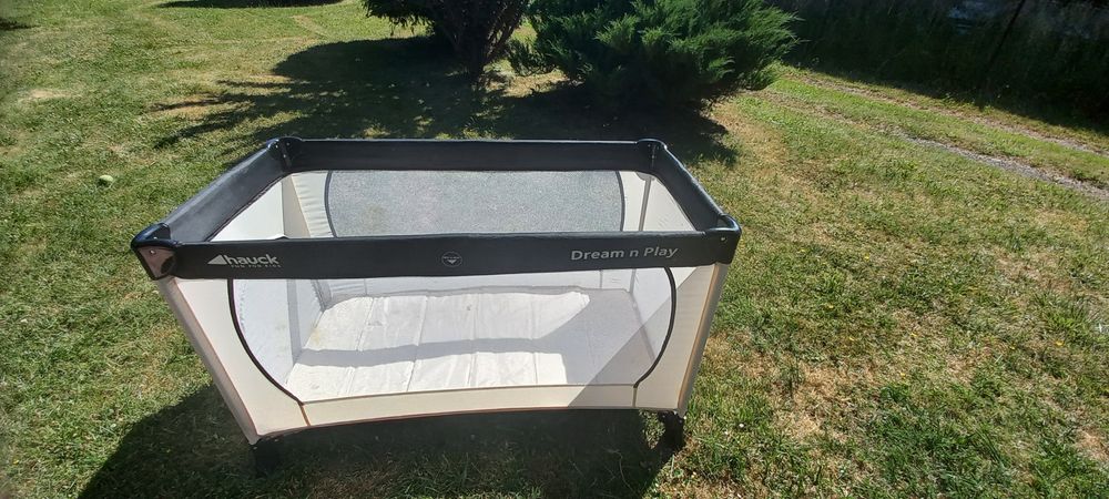 Łóżko turystyczne