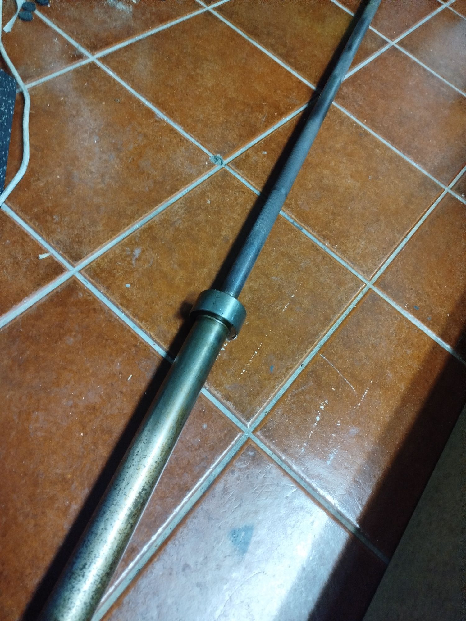 Barra musculacao 2,2m