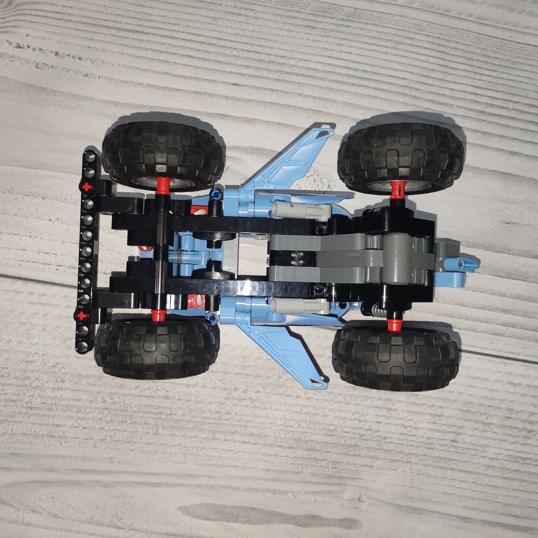 Конструктор LEGO Technic Monster Jam Megalodon