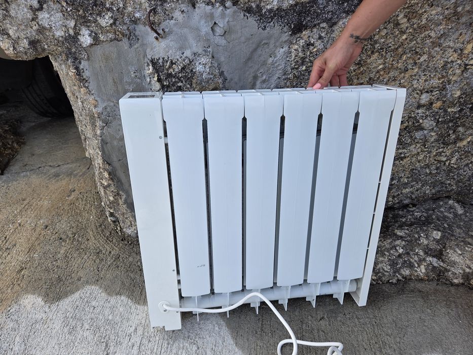 Radiador eletrico com Wi-Fi