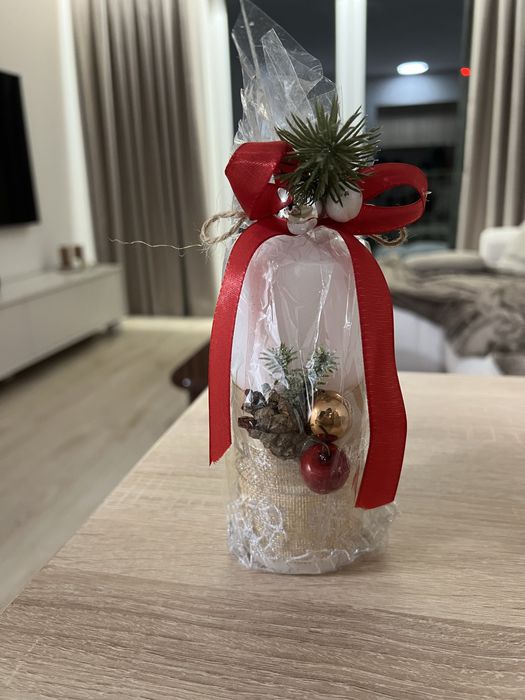 Nowa świeczka świąteczna ozdoba