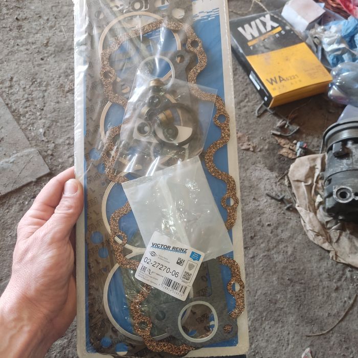 Набор прокладок двигателя