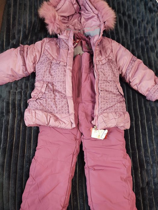 Продаю новий комбінезон з курткою