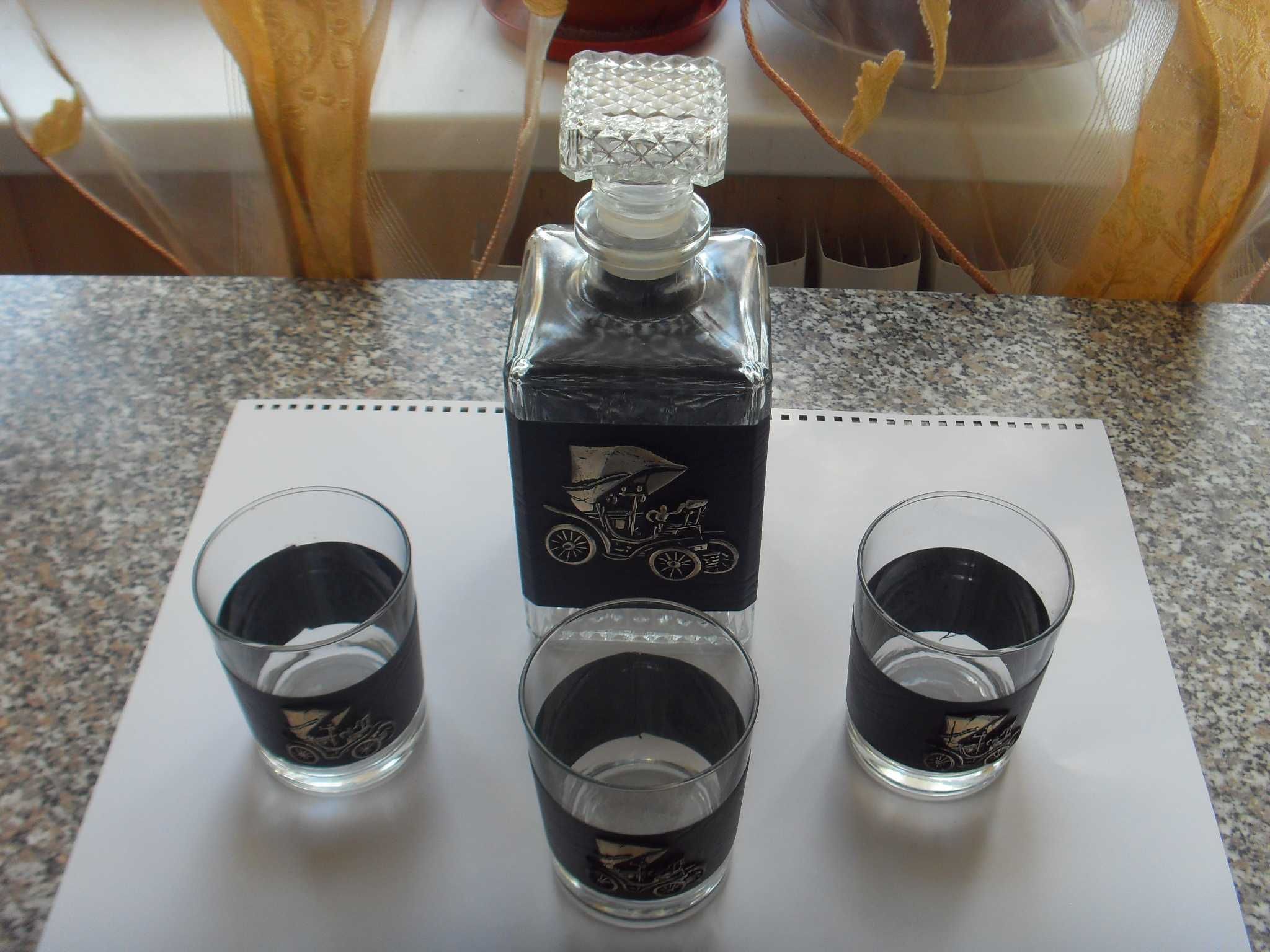 Аксессуары (Графин и три стакана) для виски, коньяка и др.